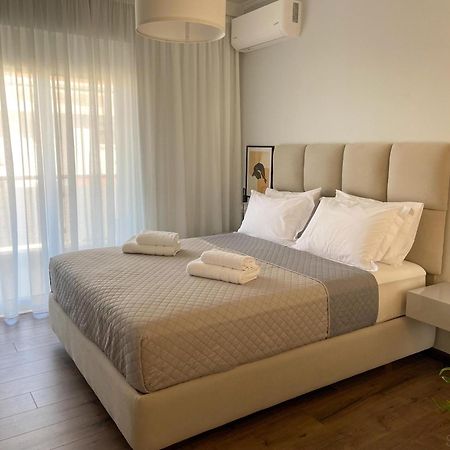 Simplycity Homestay Apartments Кремасти Экстерьер фото
